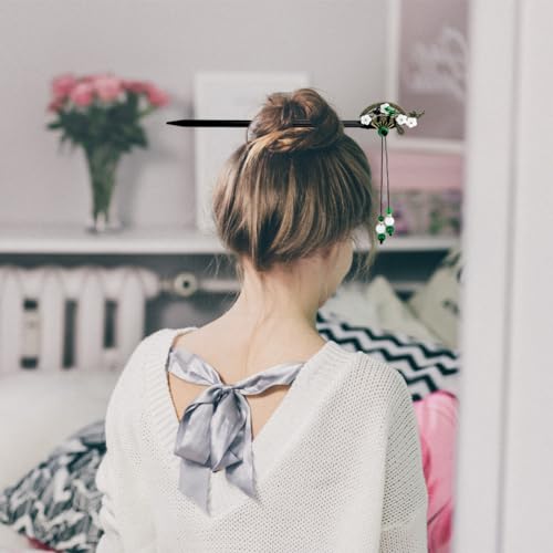 4 Pack Chinese Hair Stick for Buns Chinese Green Beads Flowers Hair Chopsticks Elegant Vintage Tassel Hair Stick Classical Styling Accessories for Women and Girls (4 Styles) - color: Green