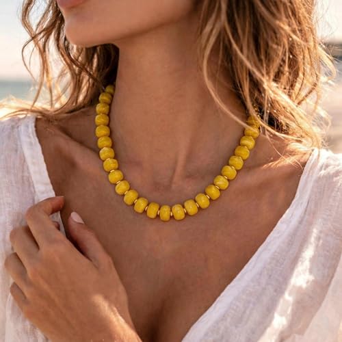 Summer Beach Jewelry Chunky Beaded Necklace for Women Trendy Statement Big Colorful Resin Bead Choker Necklaces Boho Charm Jewelry Cute Gifts for Love - color: Light Yellow