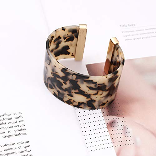 FAERLIIRY Cuff Bracelet for Women Acrylic Resin Bracelets Statement Bangle Bracelet Adjustable Bracelet Wide Chunky Bracelets for Women - color: Leopard