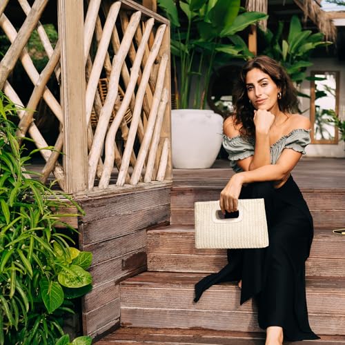 Top Handle Clutch Handbags for Women, Evening Handbag Shoulder Crossbody Purse with Gold Chain - color: Beige