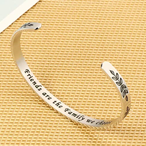 M MOOHAM Bracelets for Women Girls, Quote Mantra Bracelet Funny Inspirational Jewelry Gifts for Best Friend, Mom, Daughter, Son, Sister, Niece Birthday Mothers Day Present Come Gift Box - style: Friends are the family we choose