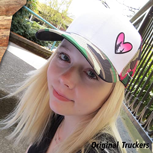 Grace Folly Beach Trucker Hats for Women- Snapback Baseball Cap for Summer - color: Pink Camo